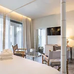 Hotel Elysian Luxury And Kalamata