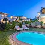 Elysian Luxury And Hotel 5*