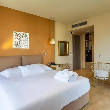 Отель Elysian Luxury And 5*