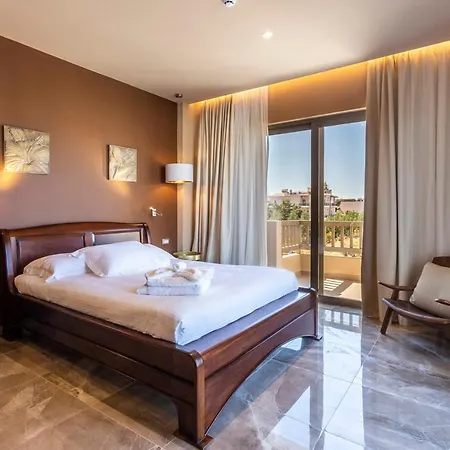 Elysian Luxury And Отель Каламата