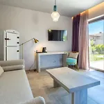 Elysian Luxury And 5*