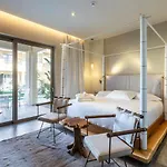 Elysian Luxury And 5* Kalamata