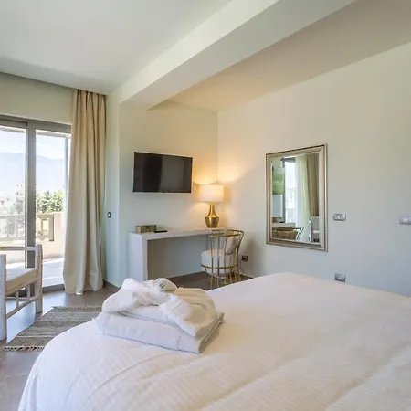 Hotel Elysian Luxury And Kalamata