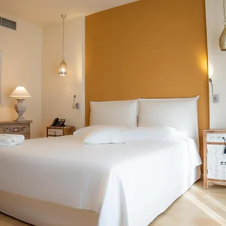 Elysian Luxury And Kalamata
