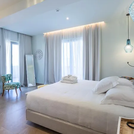 Hotel Elysian Luxury And