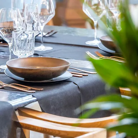 Elysian Luxury And Kalamata