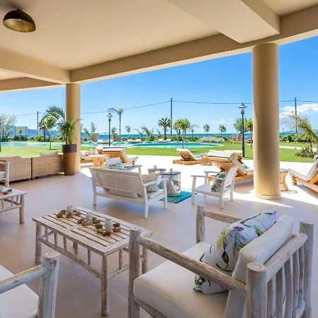 Elysian Luxury And Hotel 5*