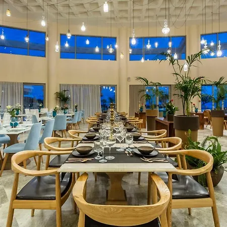 Отель Elysian Luxury And Каламата