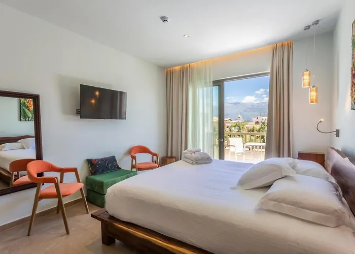 Elysian Luxury And Hotel Kalamáta