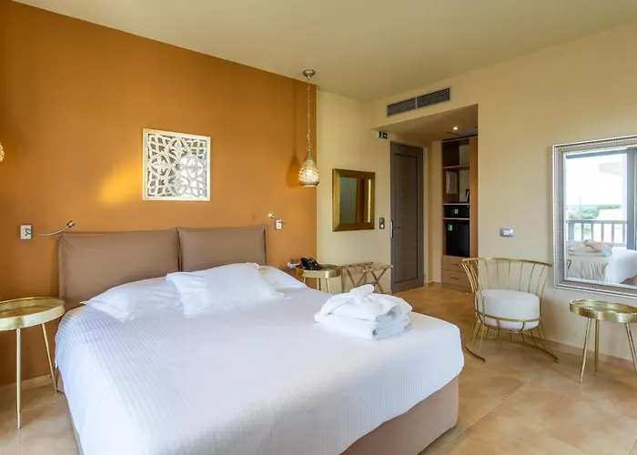 Hotel Elysian Luxury And 5*