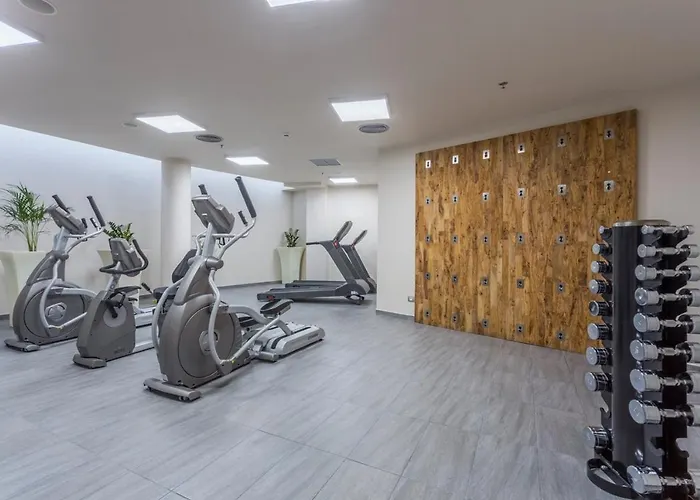 Elysian Luxury And 5*