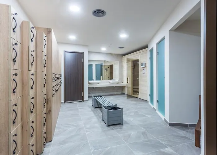 Hotel Elysian Luxury And