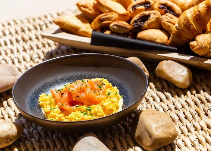 Elysian Luxury And فندق 5*